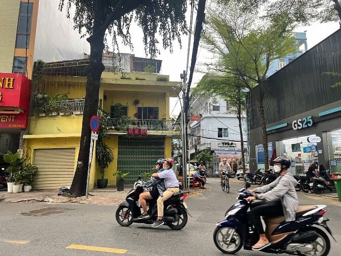 Bán nhà Góc 3 MT Nguyễn Thái Bình, Tân Bình DT 8,4x21 nhà 3 tầng