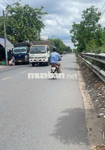 Cho thuê MB kinh doanh Nguyễn Tri Phương, 7.5 x 28m,