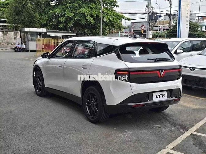 VinFast VF8 Allnew còn 4 suất cọc | Đủ màu |