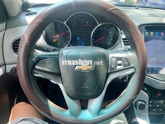 Chevrolet Cruze 2011 Tự động Vàng cát