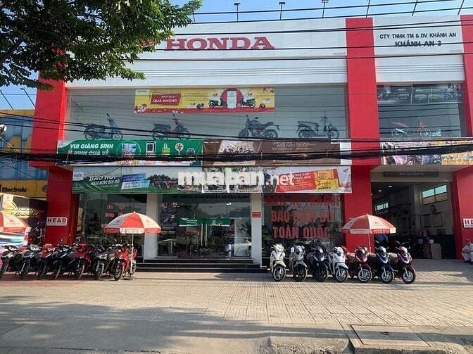 TUYỂN TÀI XẾ LÁI XE CHO SẾP