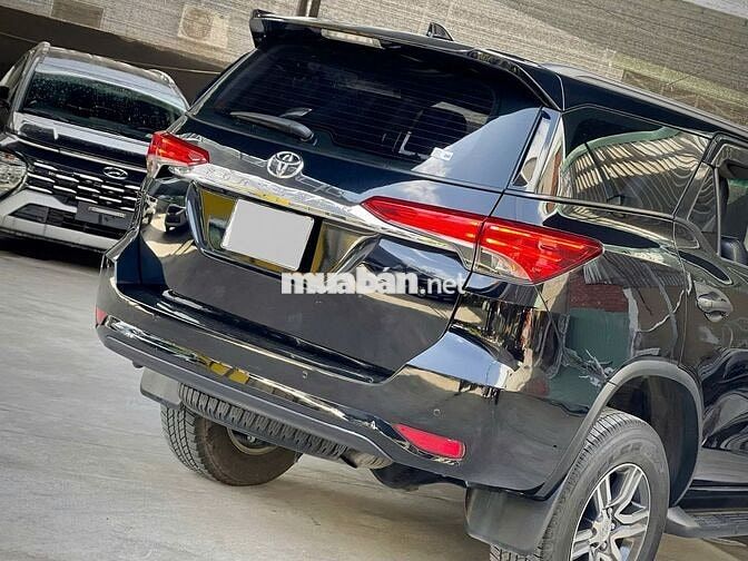 Toyota Fortuner 2022 4x2 AT 2.4L Dầu Đen
