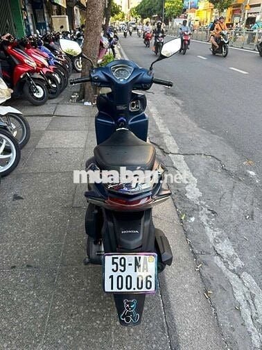 Honda Vision 2022 Xanh Đã sử dụng