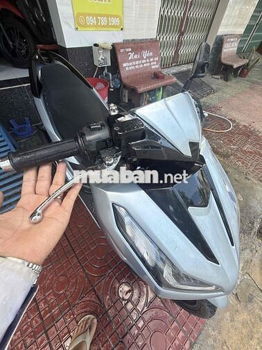 Honda Vario 125cc 2024 Smartkey Bạc Porsche