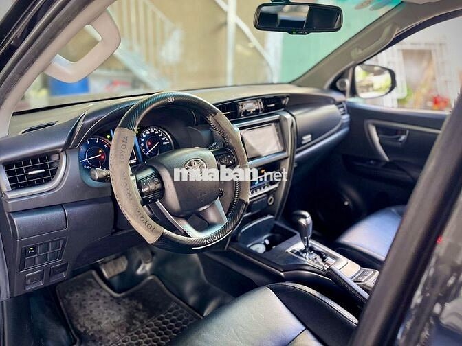 Toyota Fortuner 2022 4x2 AT 2.4L Dầu Đen