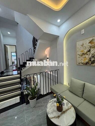 CHO THUÊ NHÀ HÙNG VƯƠNG KIỆT 2,5M
