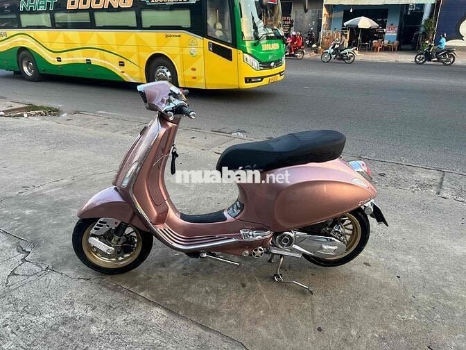 Piaggio Vespa Sprint 2021 Hồng TFT bán trả góp