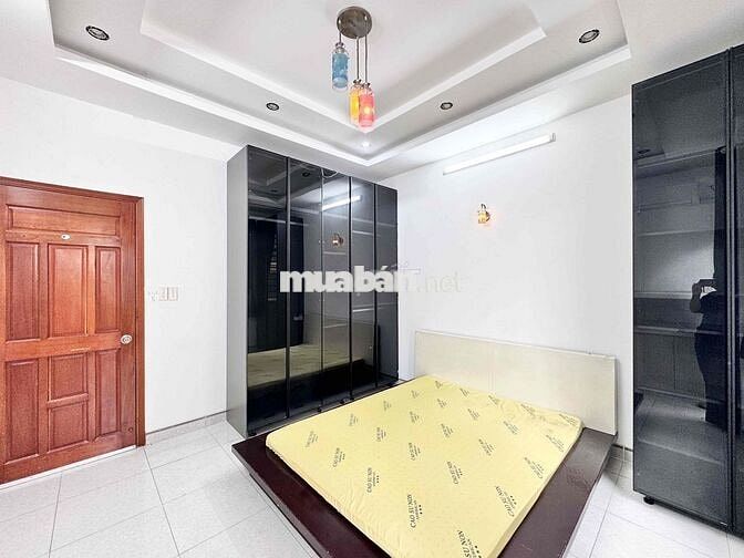 CHO THUÊ PHÒNG BAN CÔNG GIÁ RẺ FULL NỘI THẤT NGAY EMART PHAN HUY ÍCH