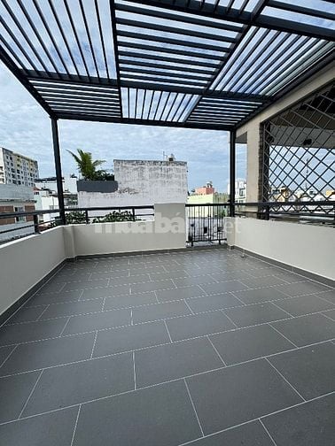 NHÀ MỚI ĐẸP FULL NỘI THẤT CAO CẤP. HẺM XE HƠI KHU LỮ GIA 
