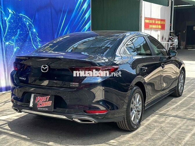 Mazda 3 Luxury 2025 Siêu lướt 12.000 km như mới