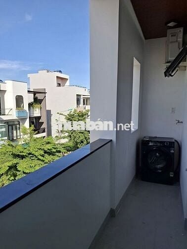 CĂN HỘ 1PN VIEW SÔNG - MỚI 100% -  HÒA XUÂN