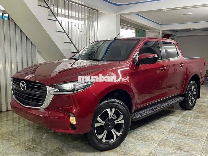Mazda BT-50 Tự động màu Đỏ