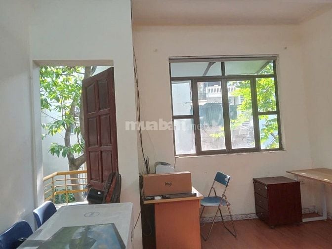 Cho thuê văn phòng tầng 3 phố Lý Nam Đế Cửa Đông Hoàn Kiếm Hà Nội