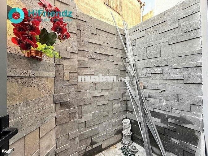 Duplex cao cấp hiện đại - có sân sau