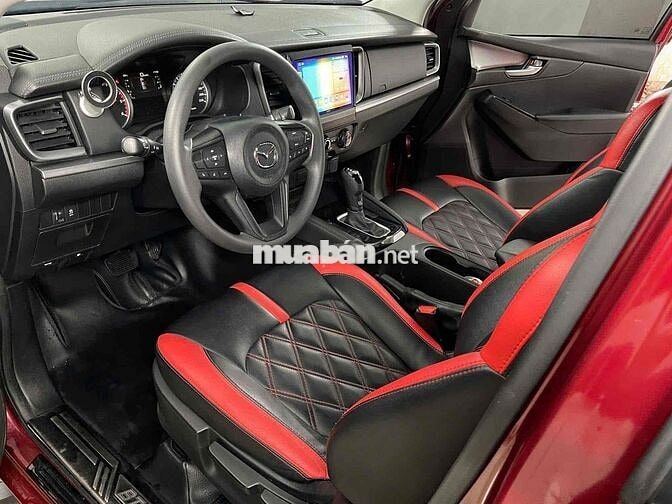 Mazda BT-50 Tự động màu Đỏ