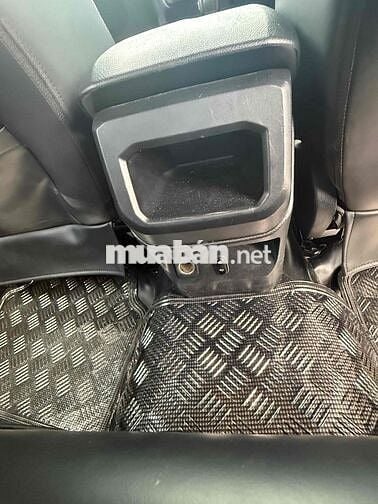 Ford Ranger XLS 4x2 2024 Đen Tự động