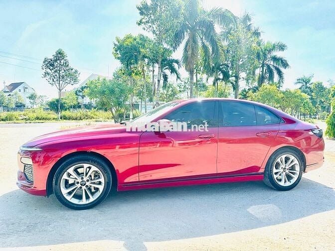VinFast Lux A2.0 Turbo Đỏ 88.825 km