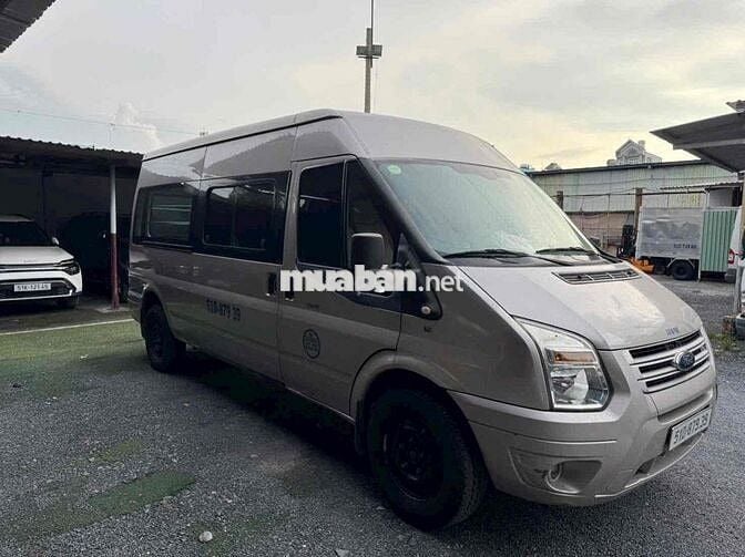 Ford Transit Tải Van 2019 Vàng cát 6 chỗ