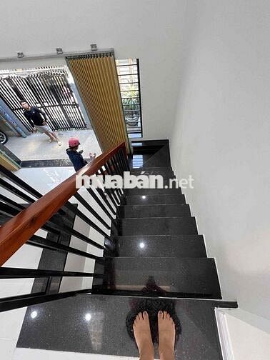 Chính chủ bán : Ngôi nhà riêng toạ lạc tại 220/2/11 ,Nguyễn Thái Học