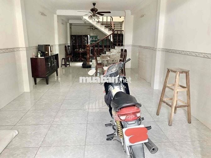 Nhà 4x17m 2Lầu ST (3PN 4WC) Hẻm 7m. 1/ HOÀ BÌNH. Tân Phú