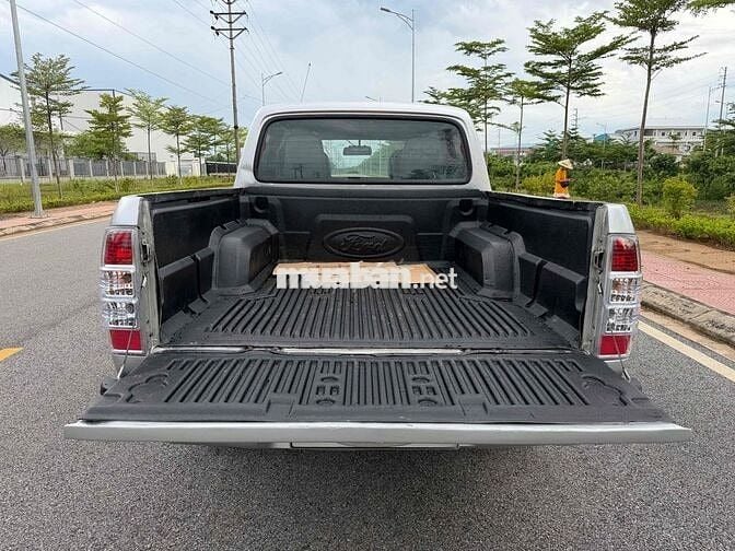 Ford Ranger XL 2010 Bạc Số sàn