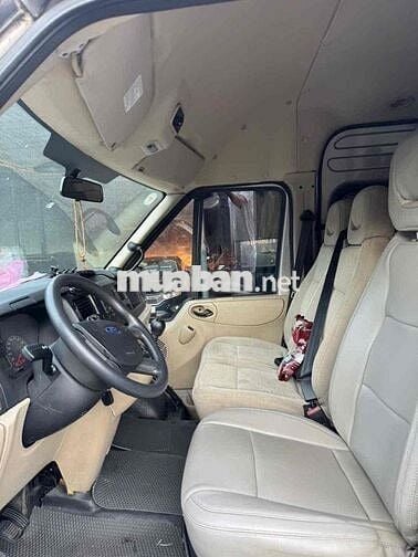 Ford Transit Tải Van 2019 Vàng cát 6 chỗ
