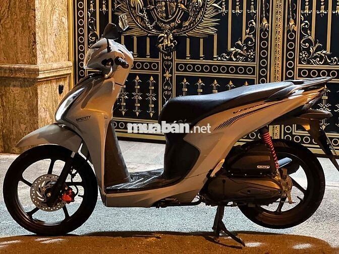 Honda Vision 2023 Xám xi măng len kèn mới 98 %