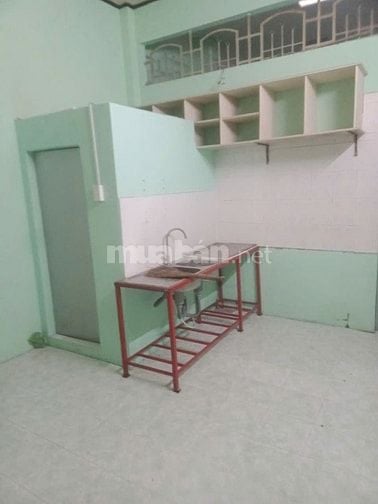 BÁN NHÀ HẺM XE HƠI Đ TRẦN XUÂN SOẠN, DT4,1X23, 1LAU, GIÁ 8TY2 TL