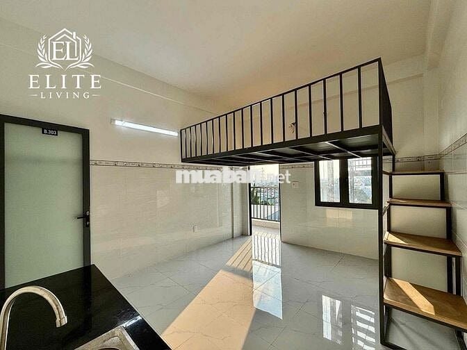 Duplex ban công cửa sổ trời gần ngay Nguyễn Oanh