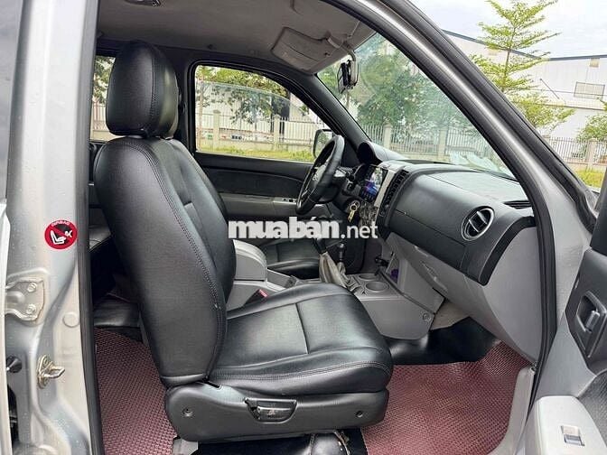 Ford Ranger XL 2010 Bạc Số sàn