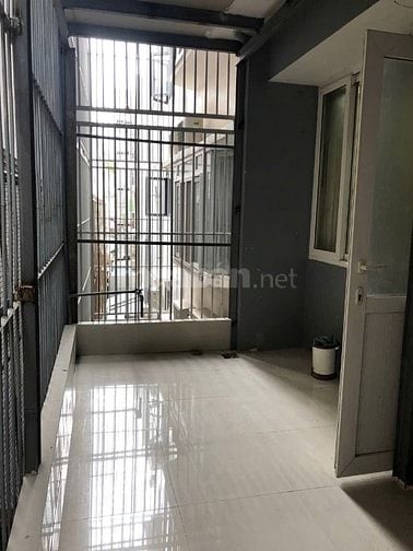 Cho thuê phòng full nội thất 35m² đối diện ĐH Cảnh sát Nhân dân