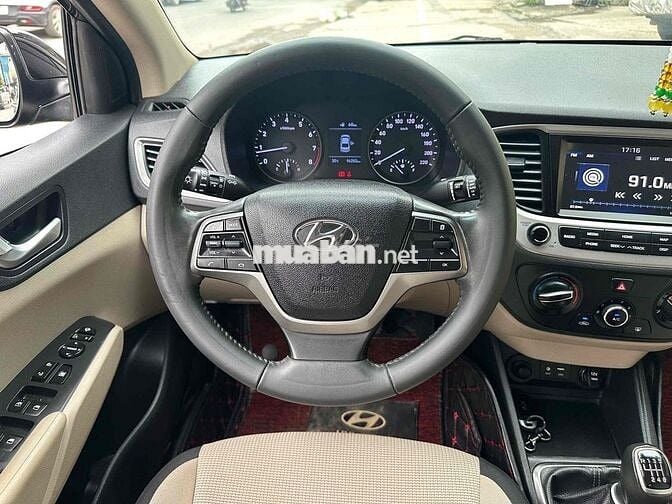 Hyundai Accent 2020 Số sàn 1.4 9.8 vạn km Đen