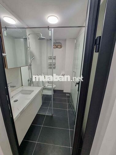 Nhà 5 tầng đầy đủ đồ  nội thất tại ngõ 105 Trần Quốc Vượng - Cầu Giấy