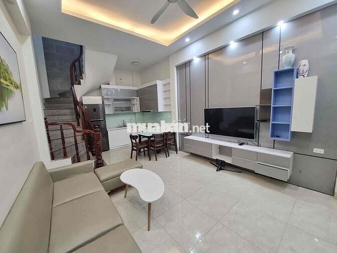 Nhà 5 tầng đầy đủ đồ  nội thất tại ngõ 105 Trần Quốc Vượng - Cầu Giấy