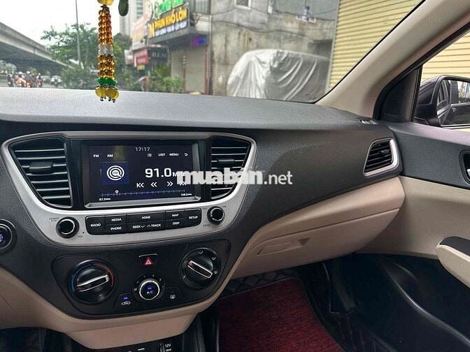 Hyundai Accent 2020 Số sàn 1.4 9.8 vạn km Đen