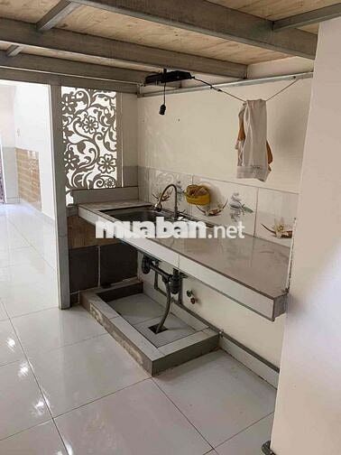 mặt bằng ngay khu ẩm thực Vĩnh Khánh Q4 lối đi riêng ko chung chủ