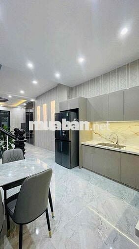 204 CHO THUÊ NHÀ 3 TẦNG 3PN FULL NỘI THẤT VIP – NHÀ MỚI ĐẸP