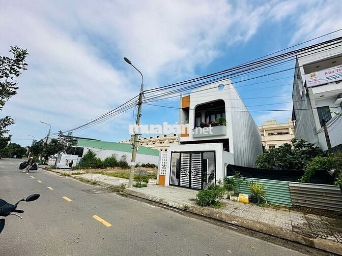 Cần bán gấp MT Võ Tự, 125m² sạch đẹp chỉ 29tr/m2 . Giá tốt cho đầu tư