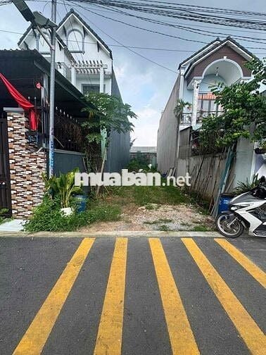Đất thổ cư 131,8m2 đường nhựa Tân Phước Khánh 49