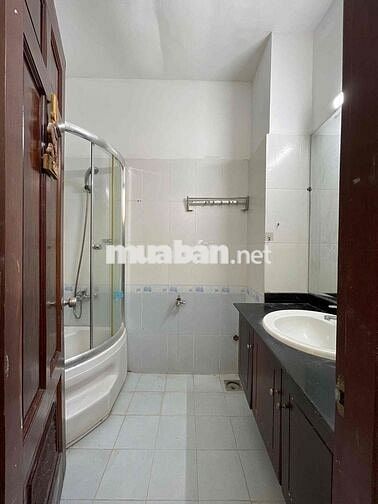Căn hộ 60m2, 2PN, 8tr khu vực: Sát sân bay - CV Hoàng Văn Thụ.