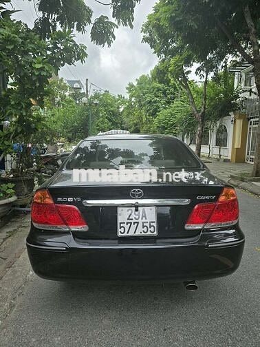 Nhà cần bán Camry 3.0V6 đời chót.