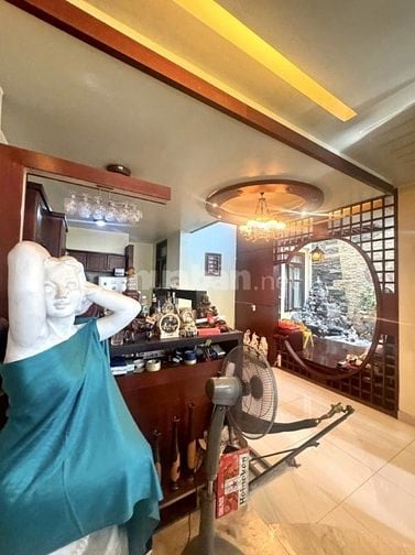 Chính chủ bán biệt thự Nguyễn Thị Thập Q.7 - 8m x 16m giá 34 tỷ
