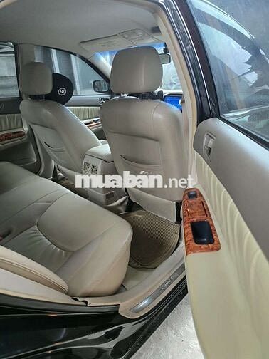 Nhà cần bán Camry 3.0V6 đời chót.