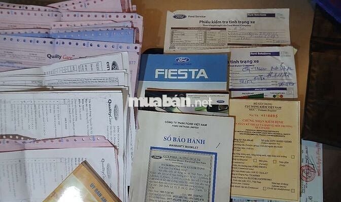 Ford Fiesta  Tự động 51.000 km