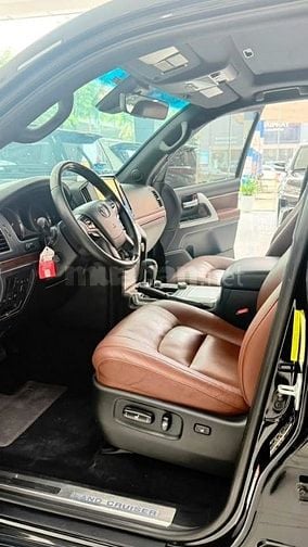 Bán Land Cruiser 5.7 nhập Mỹ bản full sản xuất 2016, Hàng sưu tầm.