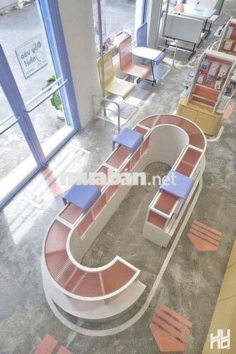 Góc 2 Mặt Tiền Đường Nguyễn Văn Thủ - Quận 1