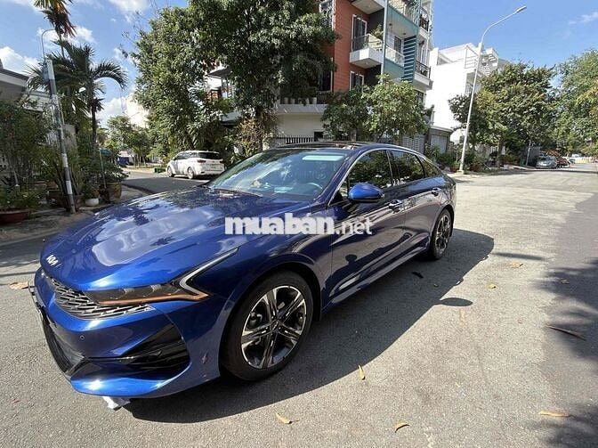 KIA K5 Premium 2022 31000 km Xanh