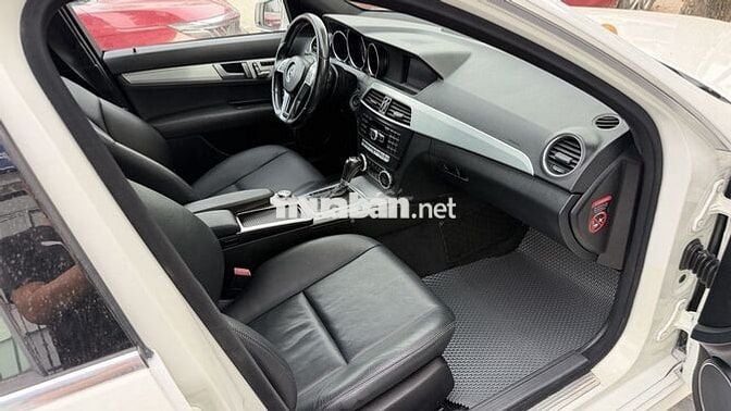Bán C300 Amg gd dùng