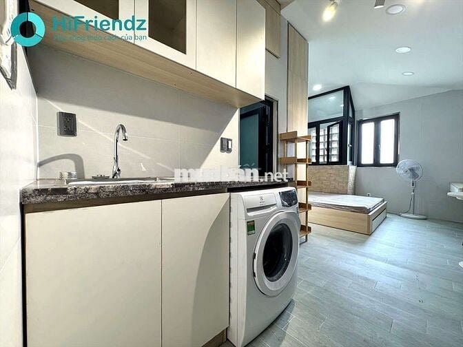 STUDIO CAO CẤP MỚI XÂY GẦN CẦU NGUYỄN VĂN CỪ THUẬN TIỆN ĐI QUẬN 1,4,5