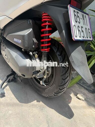 Honda Lead 4val 2023 Bạc 12757 km